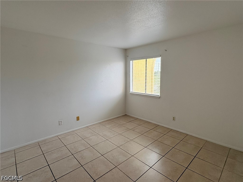 2855 Winkler Avenue, Apt 120