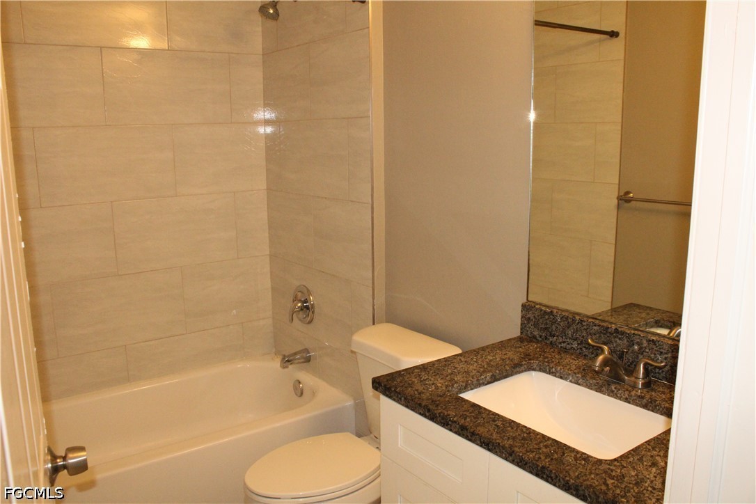 1110 SW 47th Terrace, Apt 204
