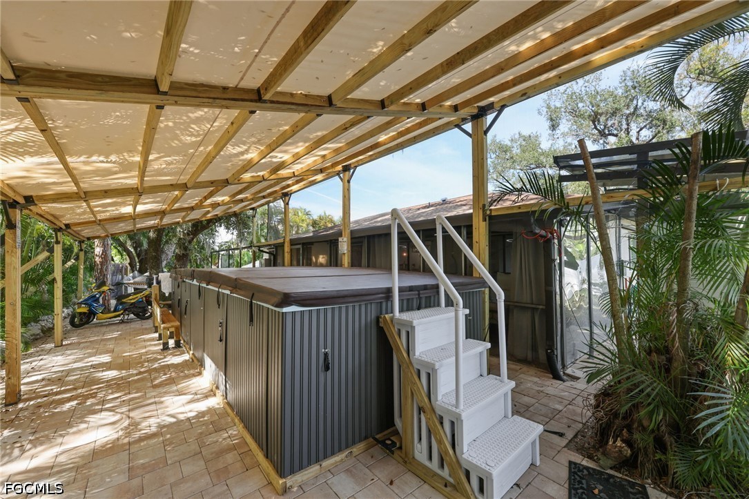 13529 Island Road