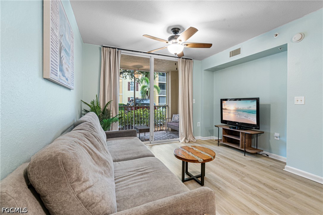 4121 Residence Drive, Apt 303