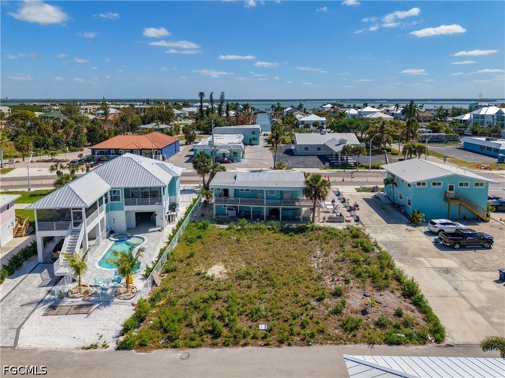 6081  Shelby Lane