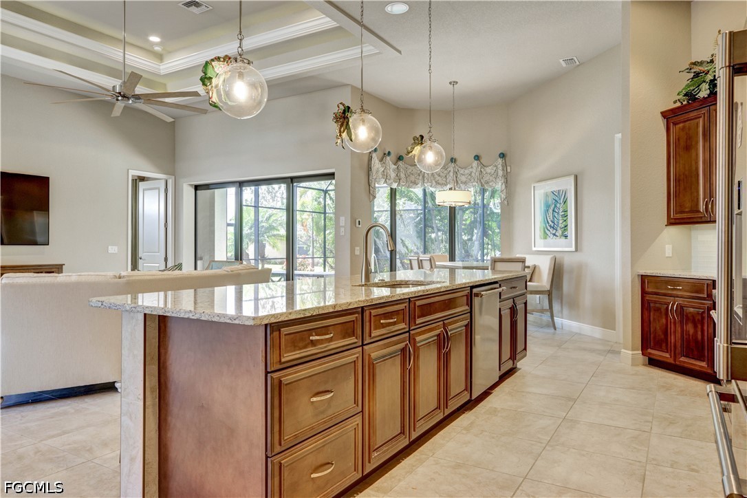1406 Cape Coral Parkway