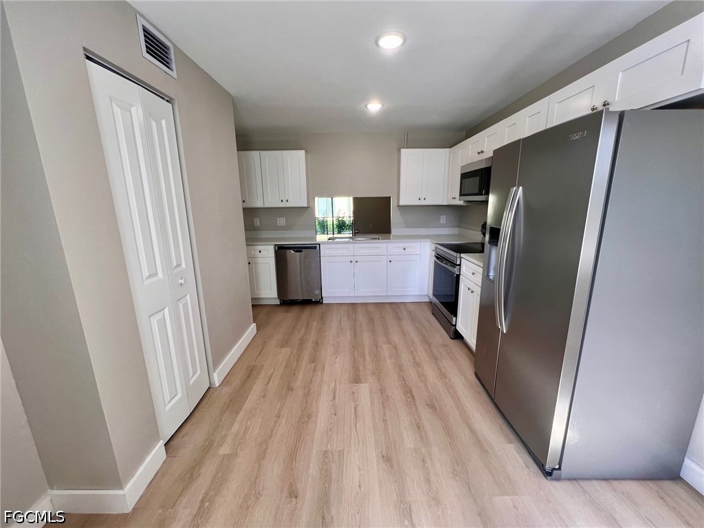 4102 SE 19th Place, Apt 3