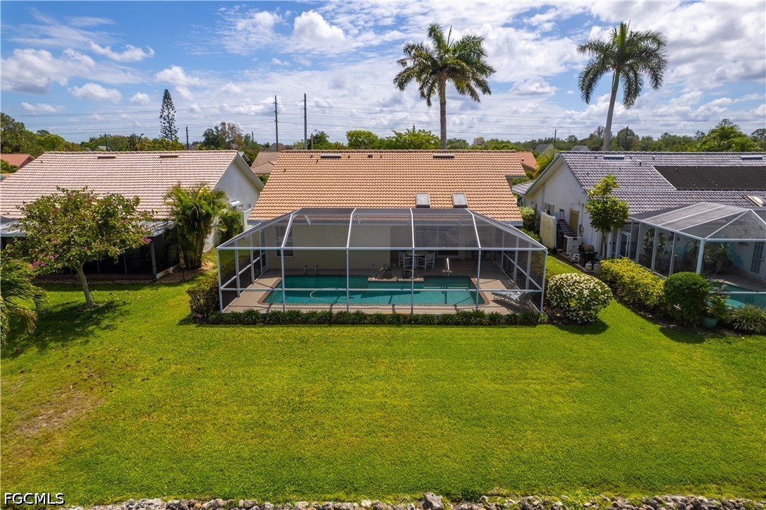 372  Fox Den Circle