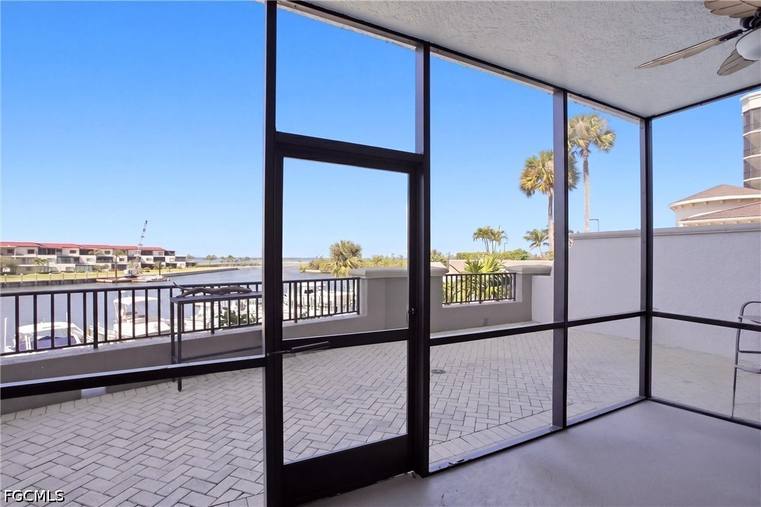 3313  Sunset Key Circle, Apt 105