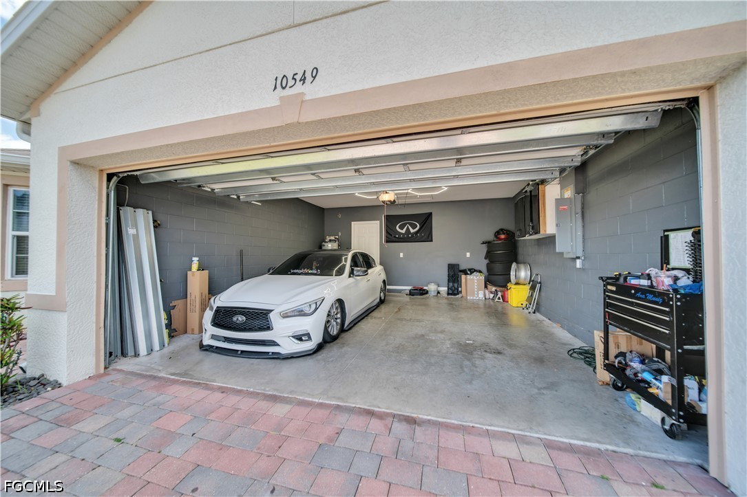 10549  Canal Brook Lane
