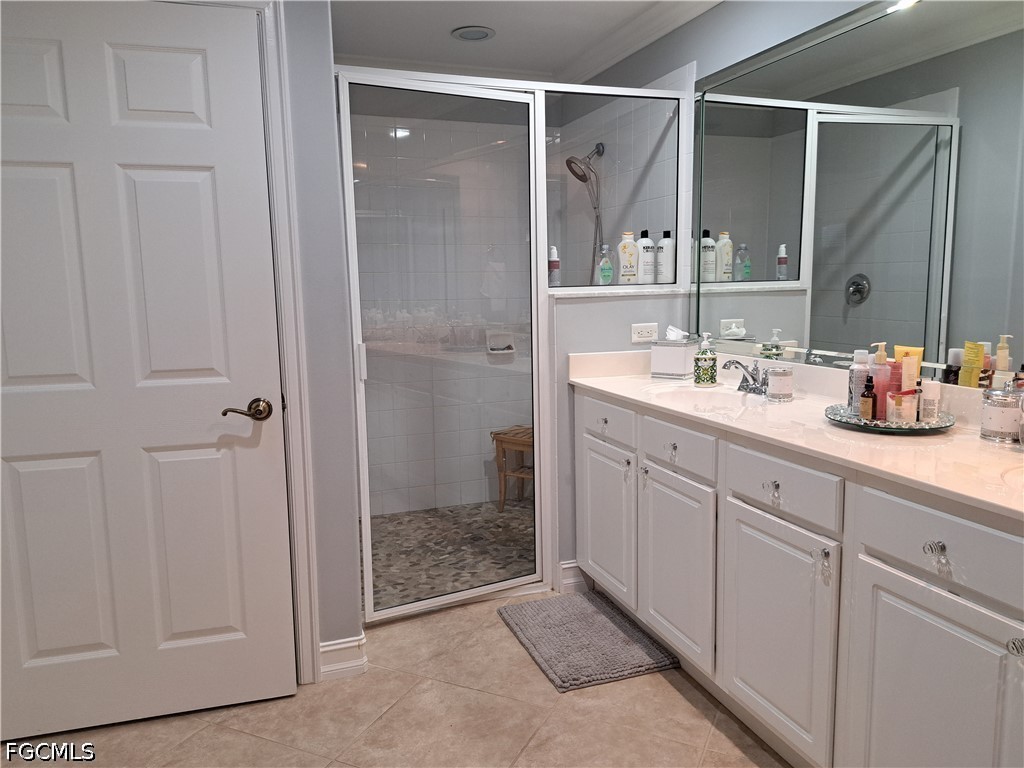 11037 Harbour Yacht Court, Apt 2
