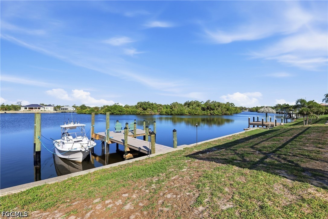 414 Spring Lake Boulevard