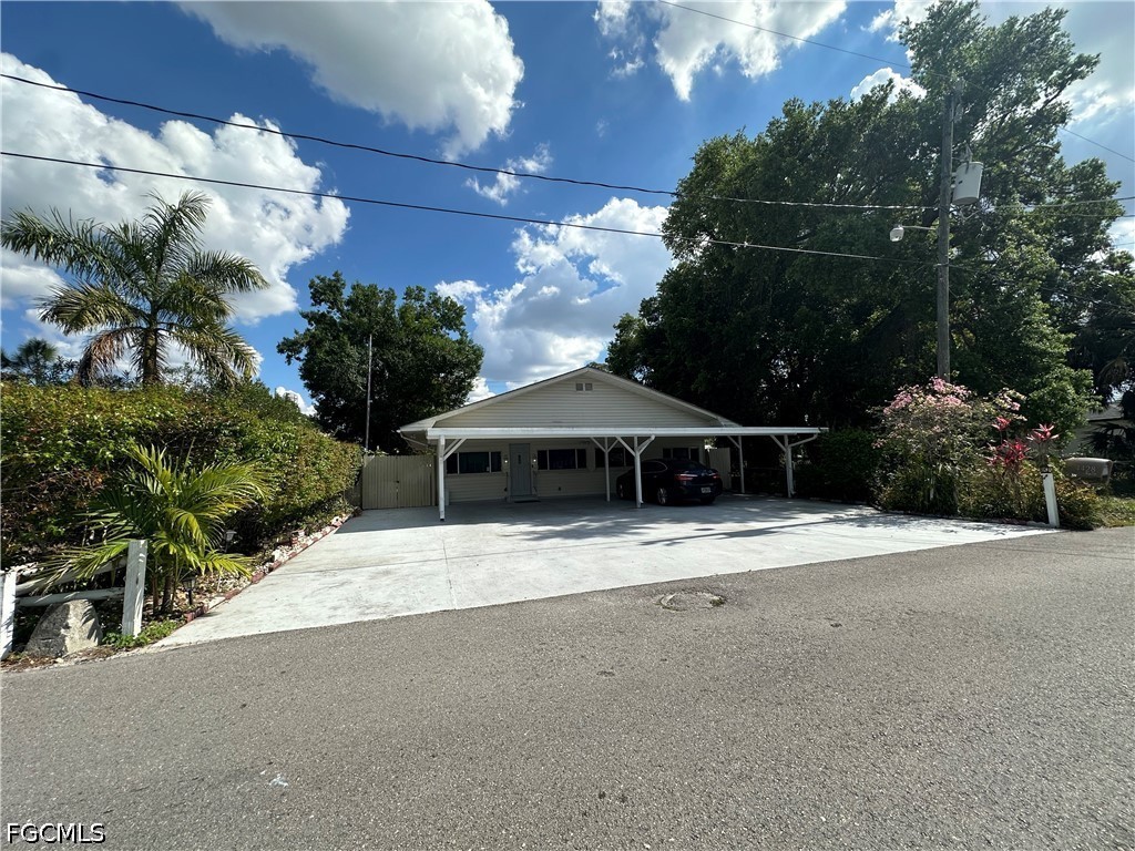 4428  Bessie Avenue