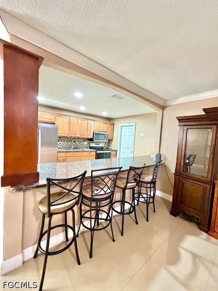 907 Laredo Avenue, Apt B