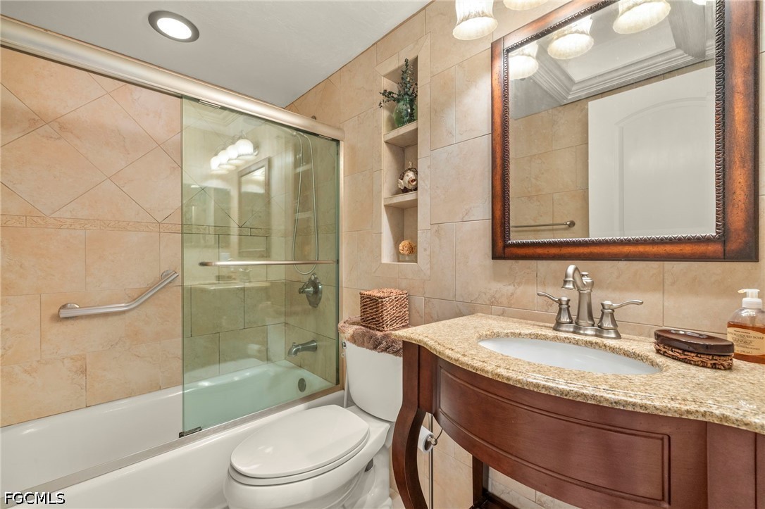 8411 Charter Club Circle, Apt 1