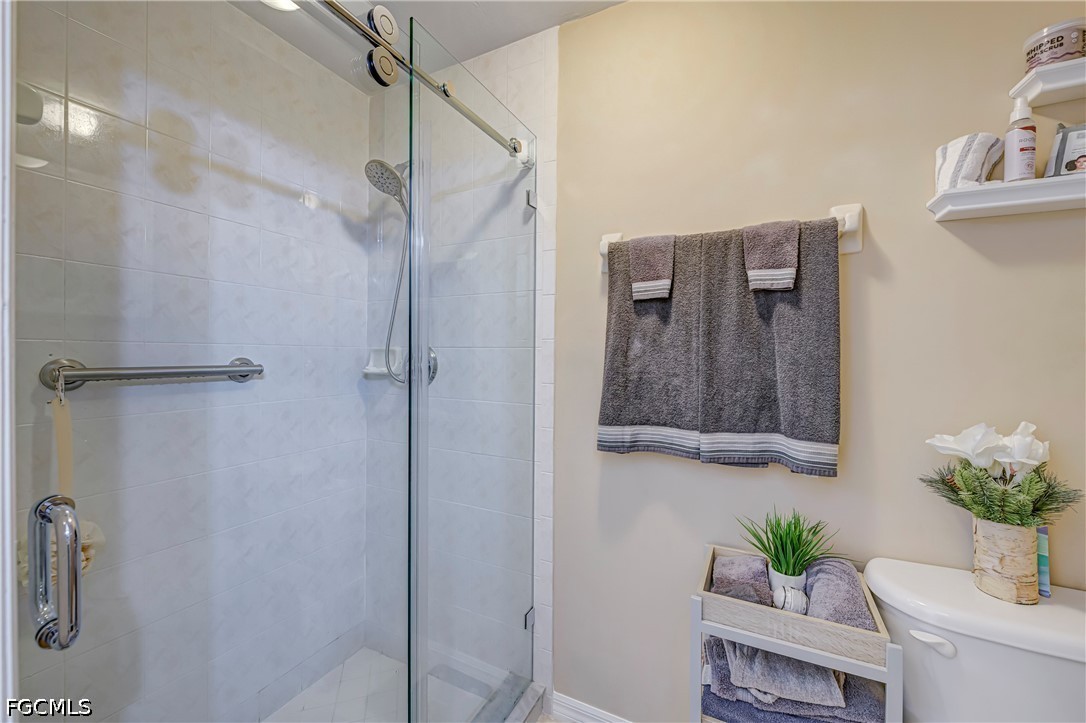 4015 Palm Tree Boulevard, Apt 104