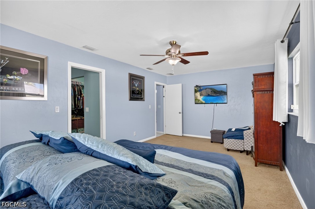 1305 SE 37th Terrace