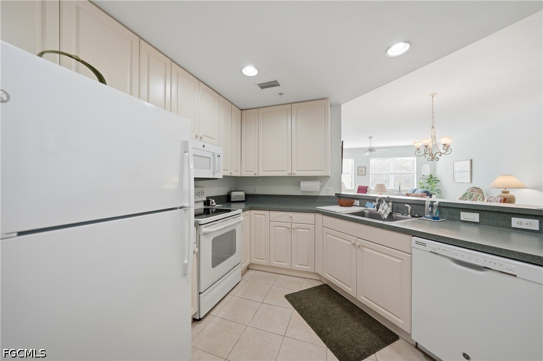 255 W End Drive, Apt 4201