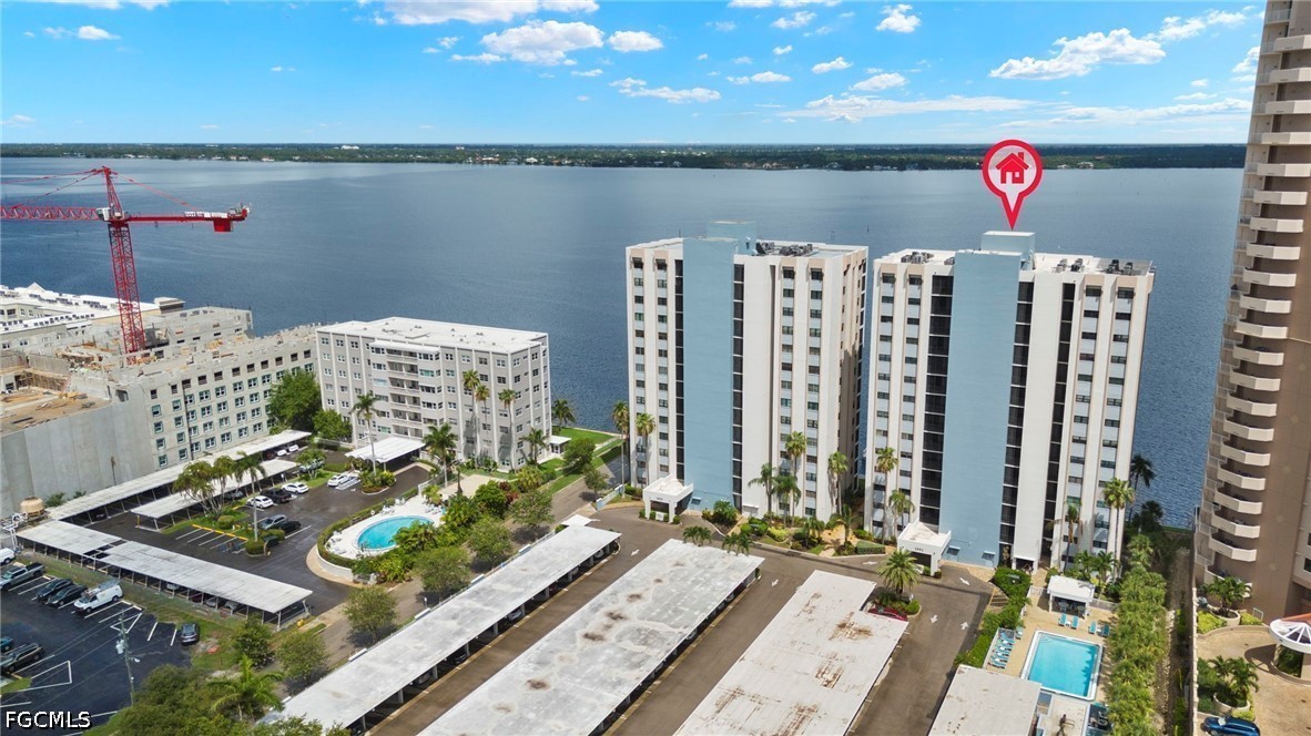 1901 Clifford Street, Apt 202