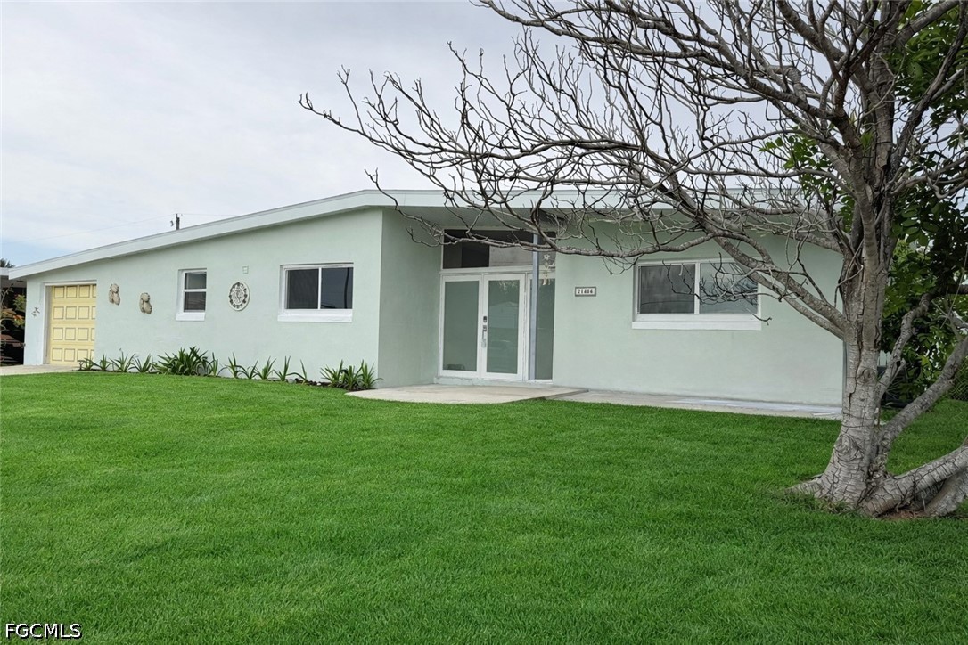 21484 Edgewater Drive