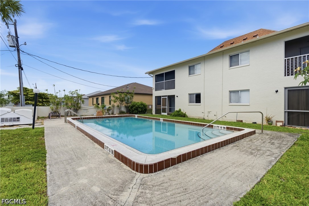 4718 SE 5th Avenue, Apt 9