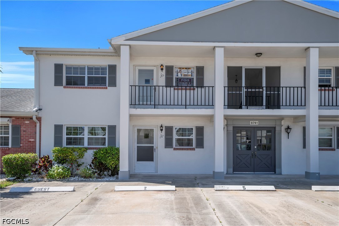 8741 Lueck Lane, Apt 5