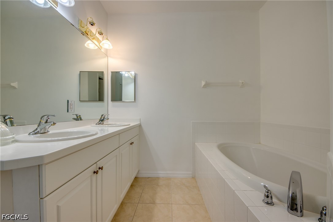 15250 Riverbend Boulevard, Apt 204