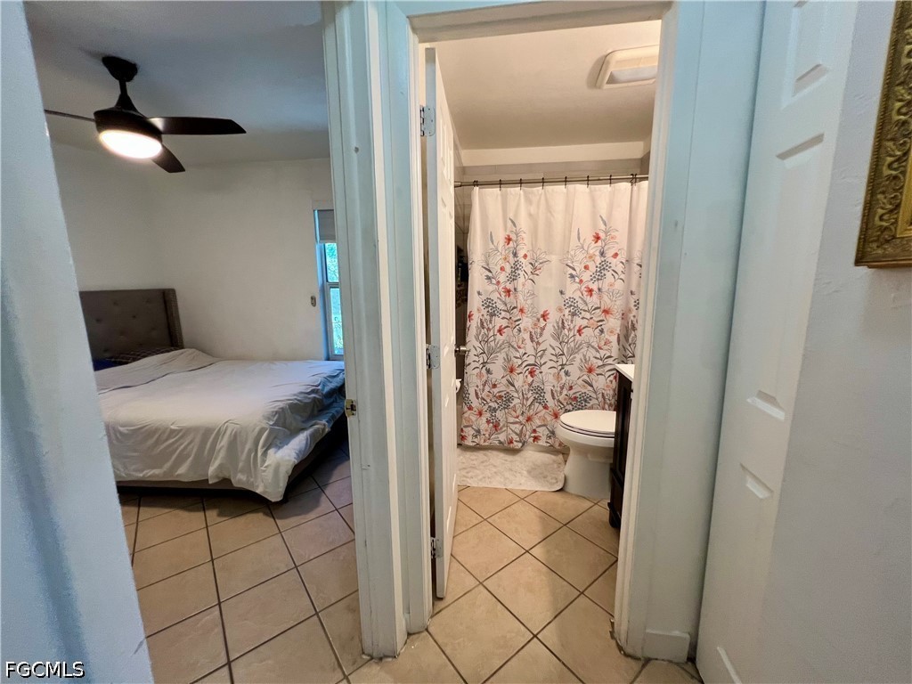 702 SW 25th Street