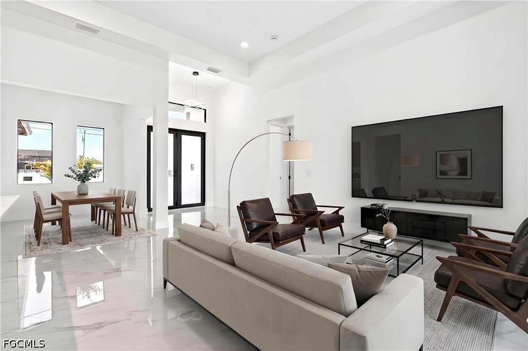 331 NE 15th Street