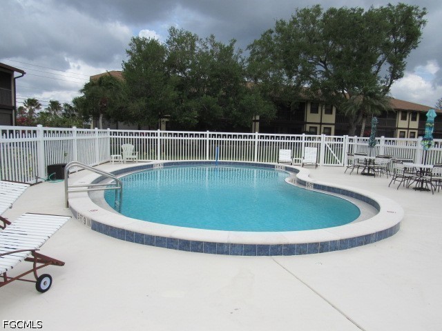 10022 Oxfordshire Lane, Apt 201