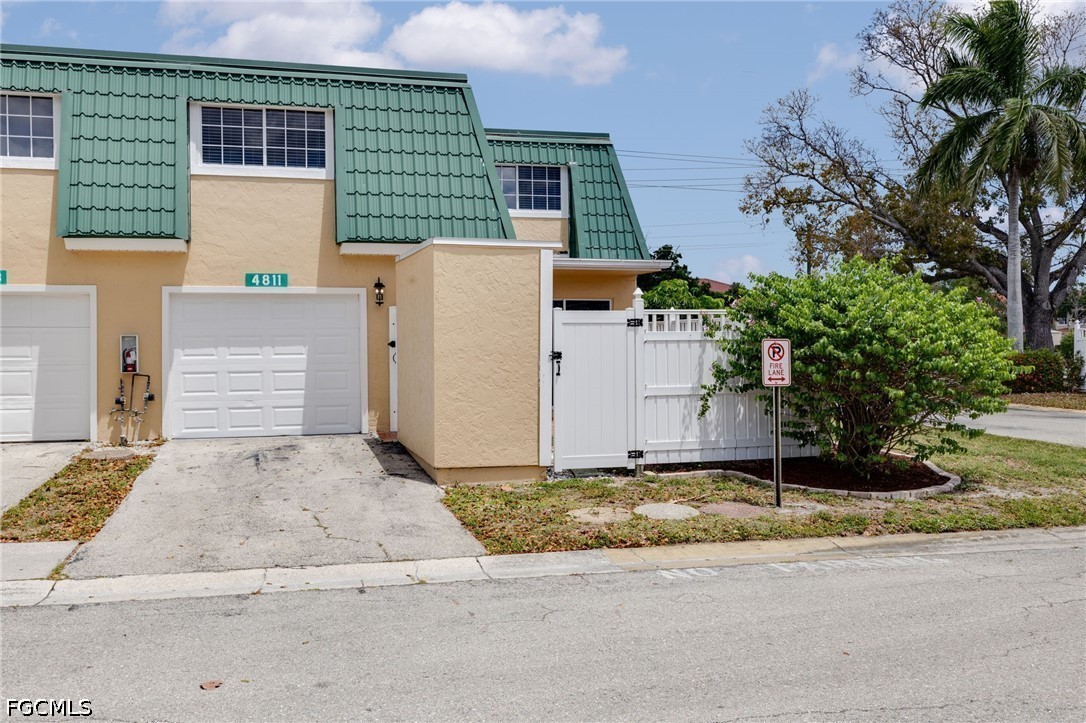 4811 Sunfish Court