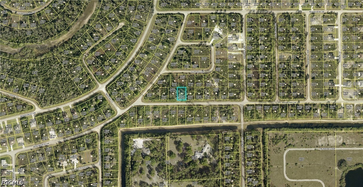 1809  Mayberry Drive