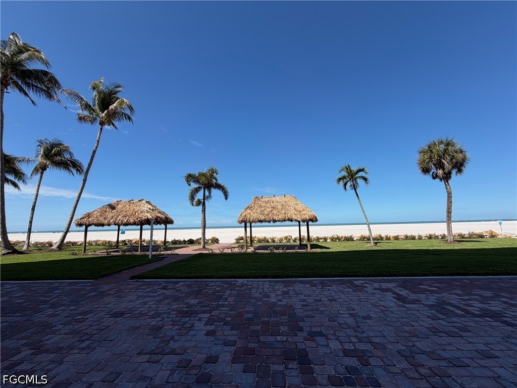 6400 Estero Boulevard, Apt 402