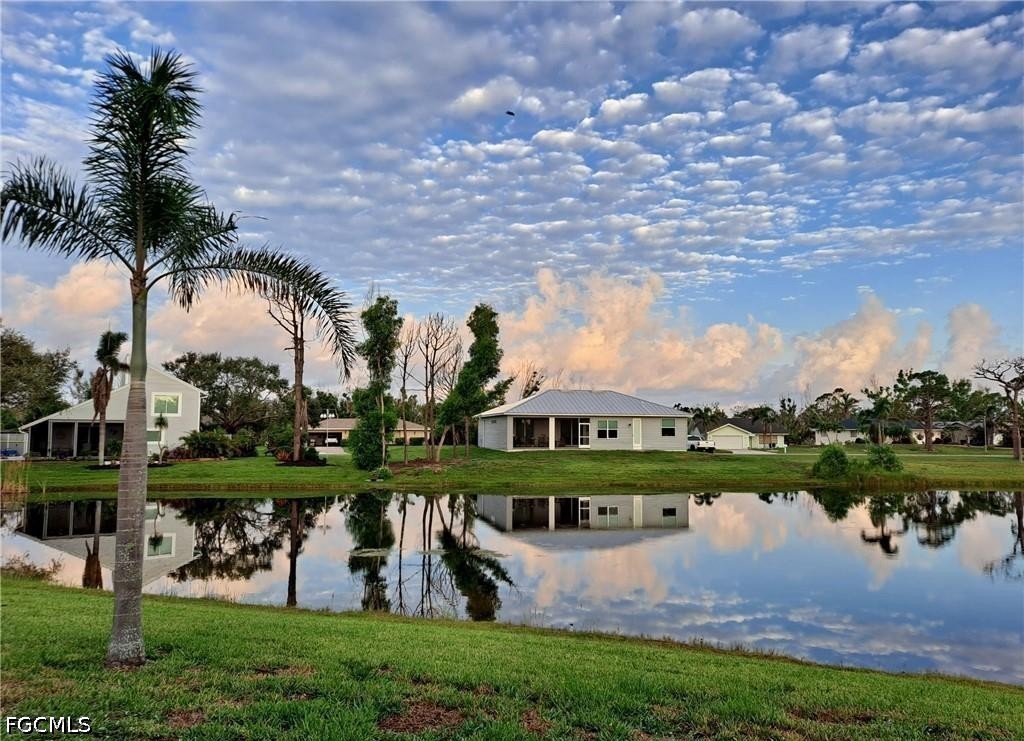 4539  Pine Village Court