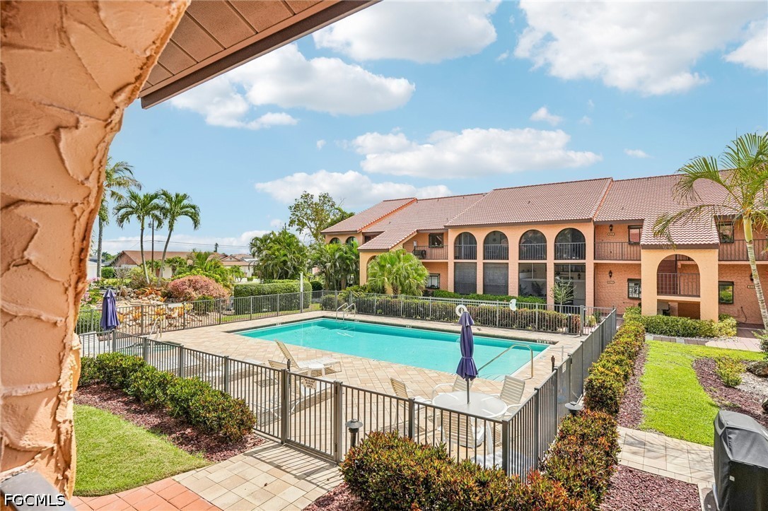 5510 SW 4th Place, Apt 605