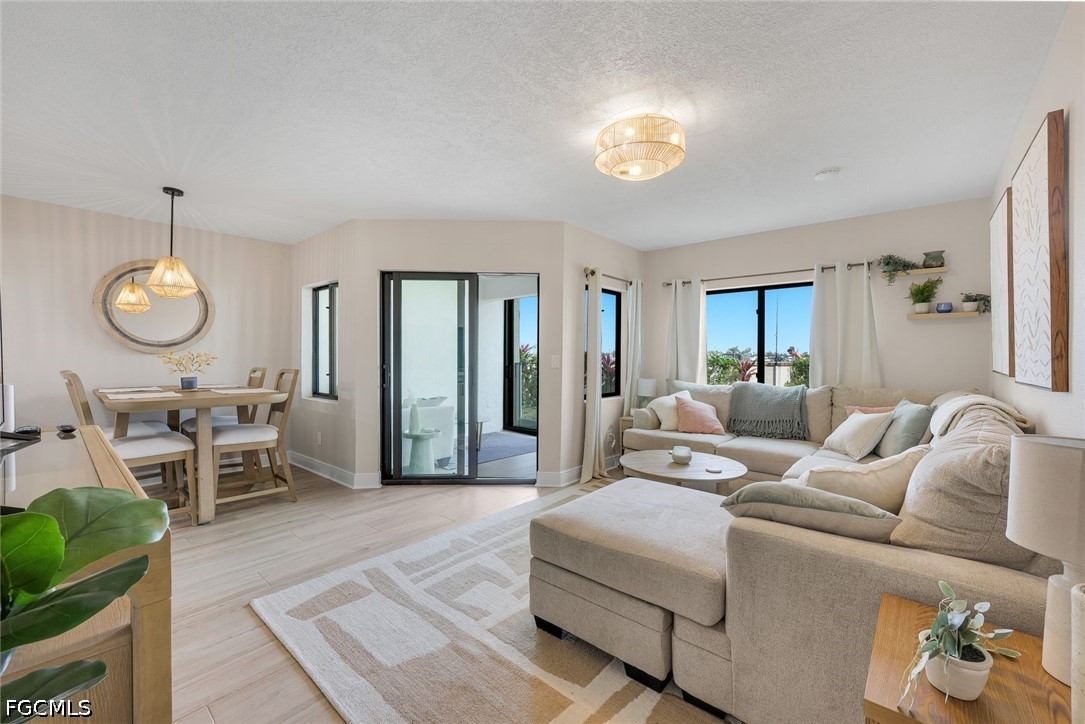 896 Buttonwood Drive, Apt 108