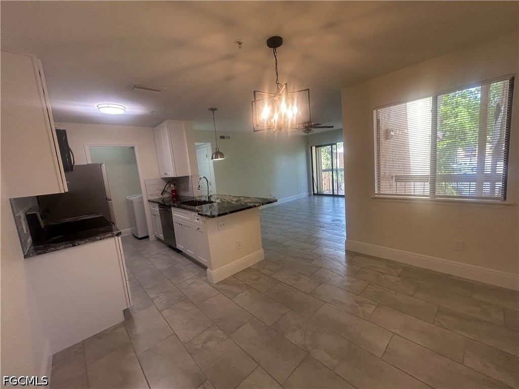 2875 Winkler Avenue, Apt 511