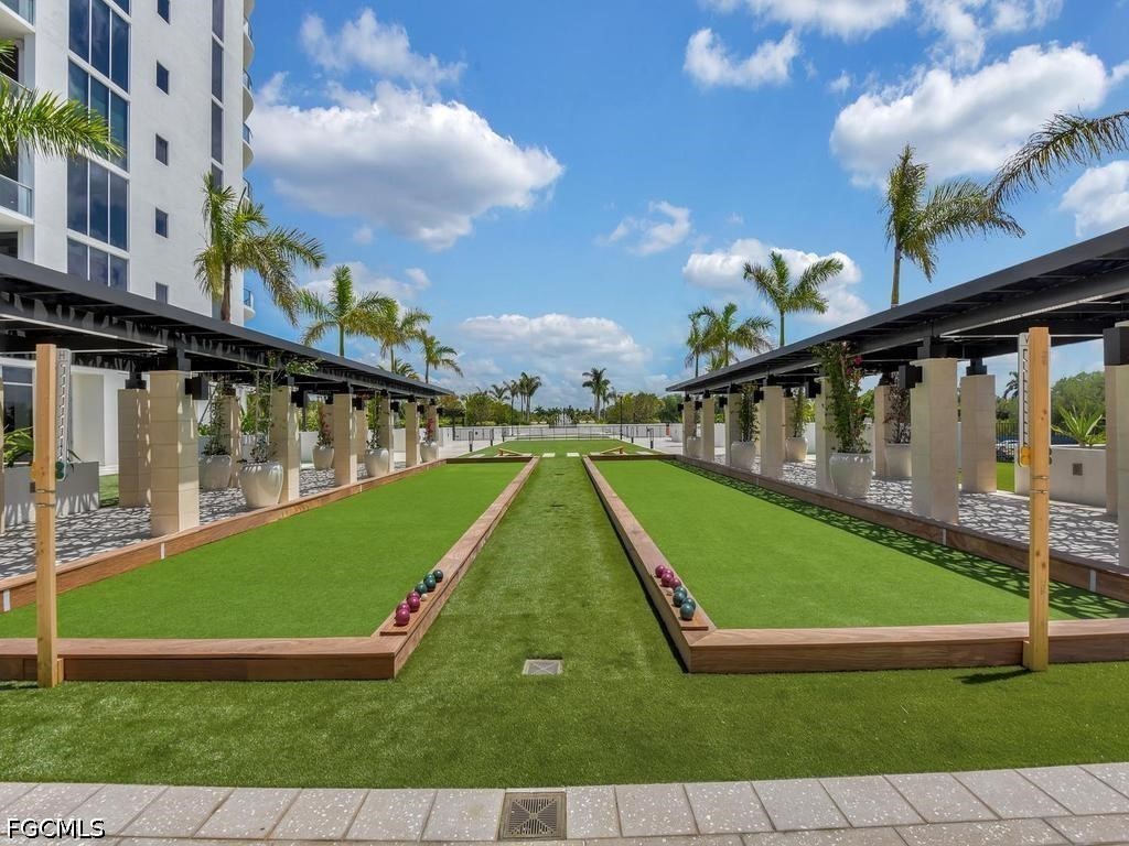 4810 PELICAN COLONY Boulevard, Apt 401