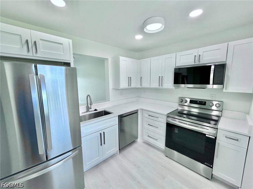 6220 Augusta Drive, Apt 413