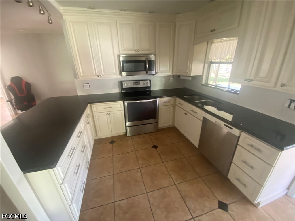 2143 W Tobago Circle