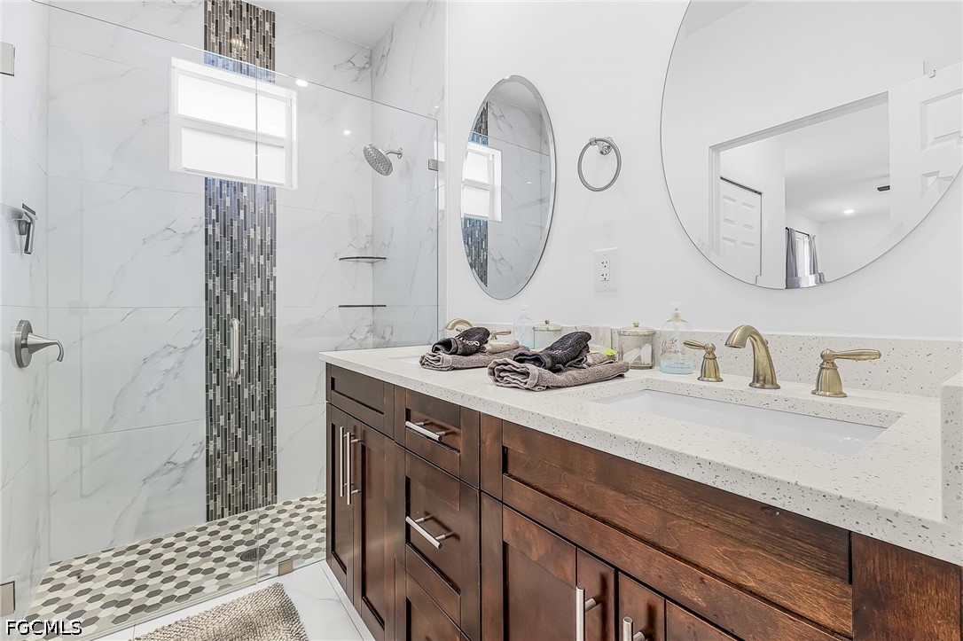 1015 SW 15th Place