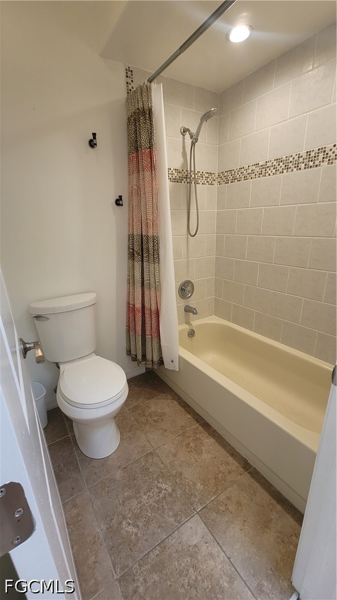 13502  Siesta Pines Court, Apt 402