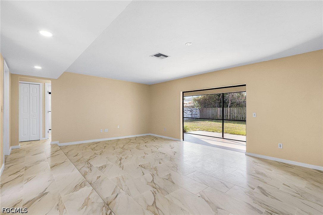 920 SE 21st Street