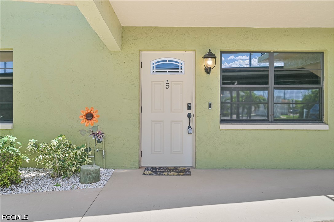 4711 SE 5th Avenue, Apt 5