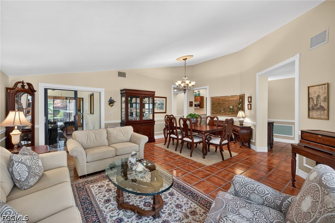 4516 Longboat Lane