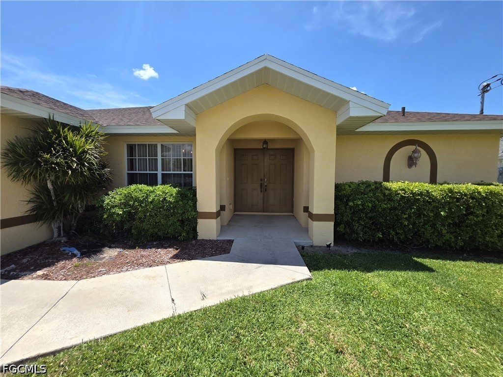 4614 SW 9th Place