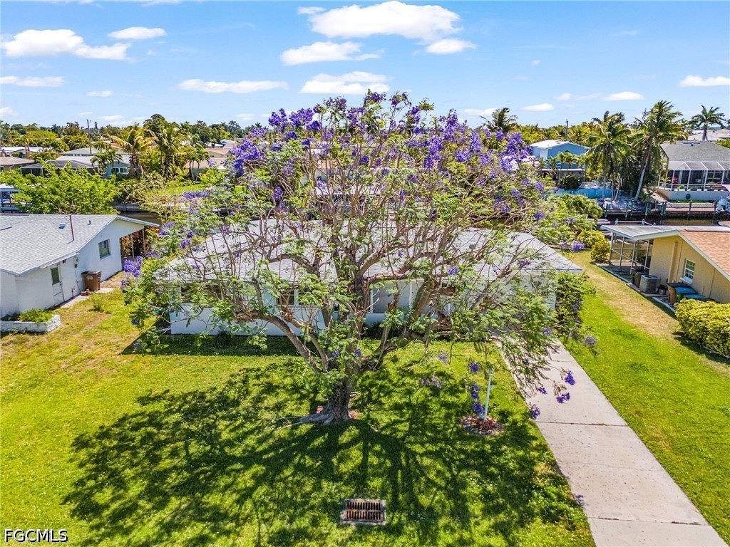 3021 SE 16th Place