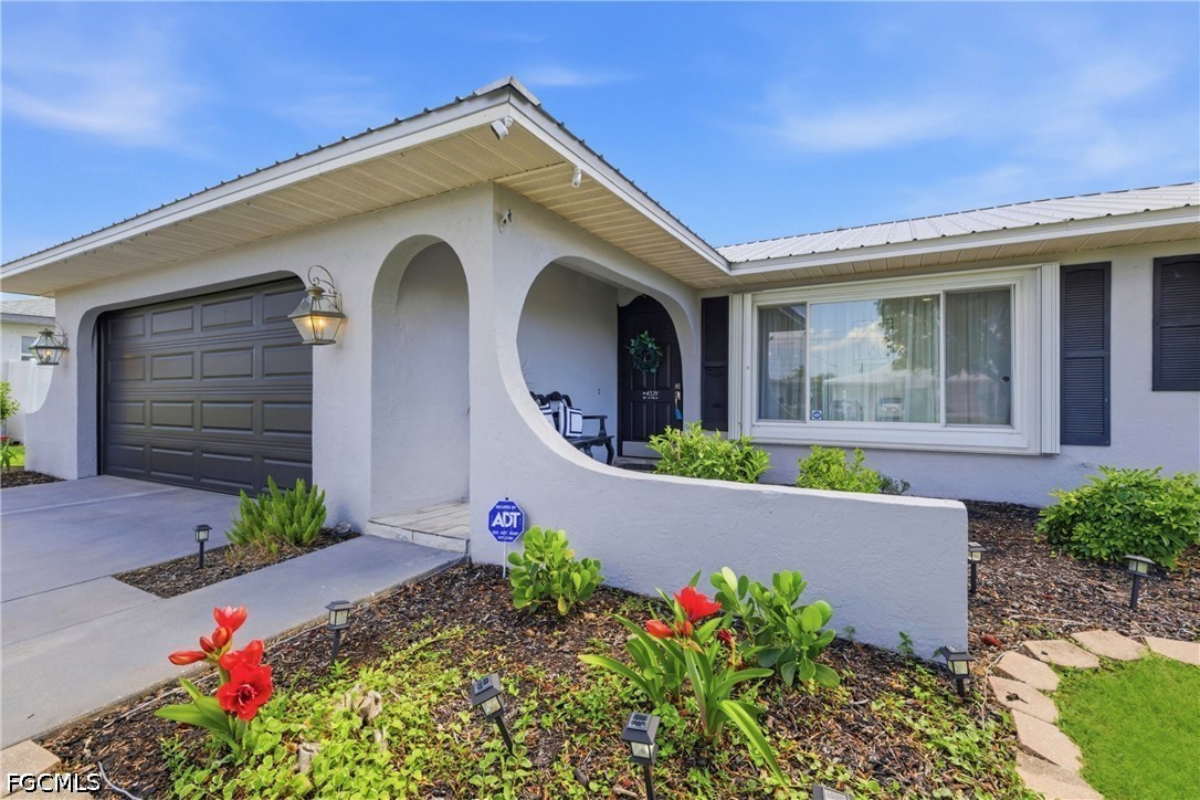 4329 SW 1st Place