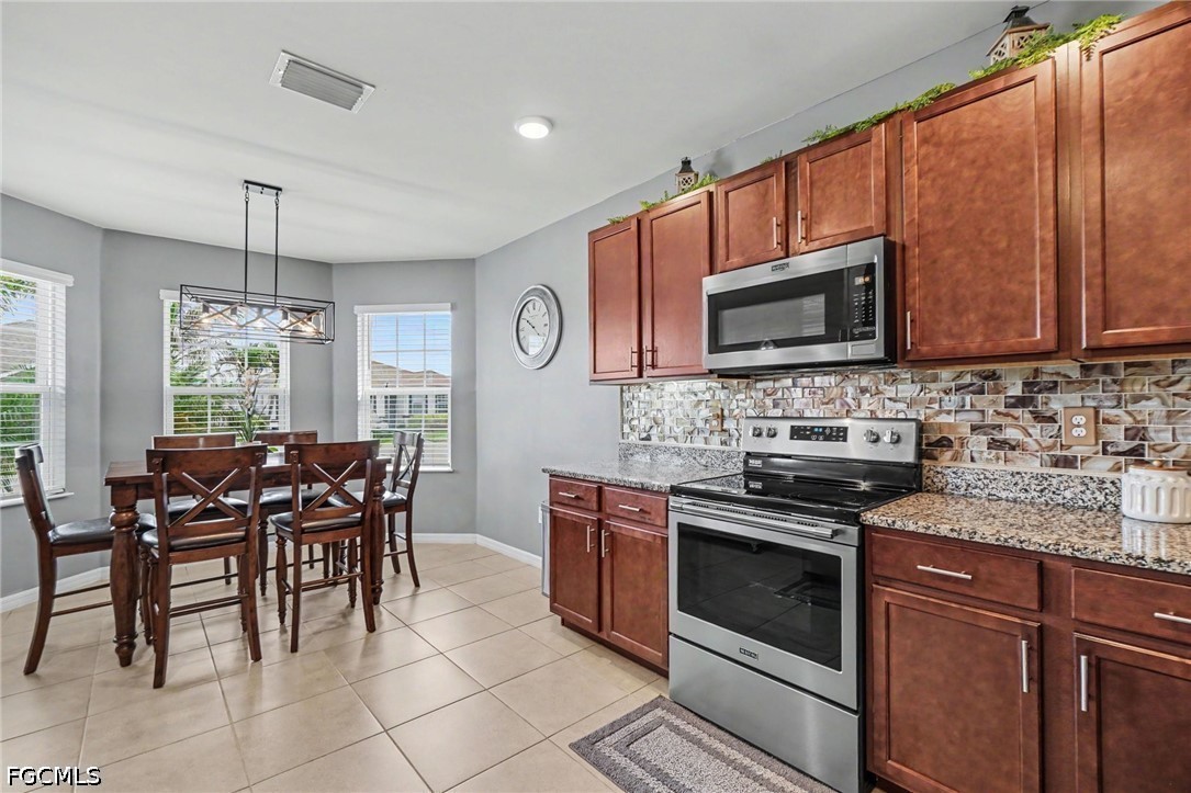 2132  Pigeon Plum Way