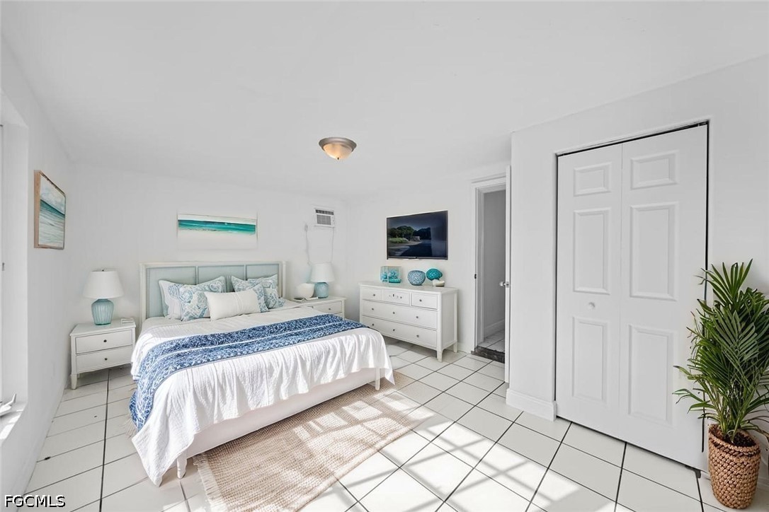 2253  10th Court