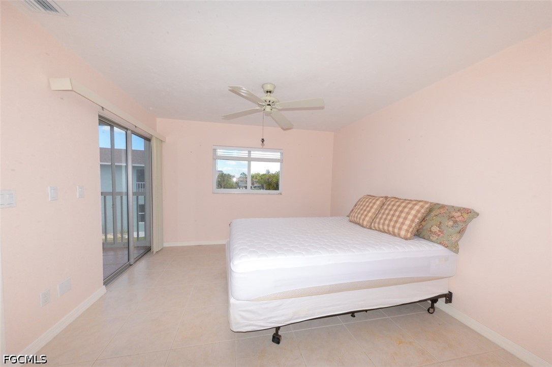 8141 Country Road, Apt 203