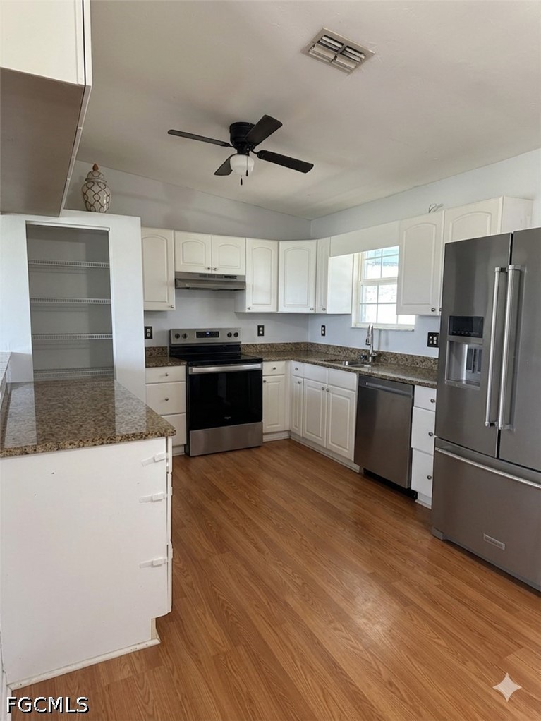 900 NE 18th Terrace
