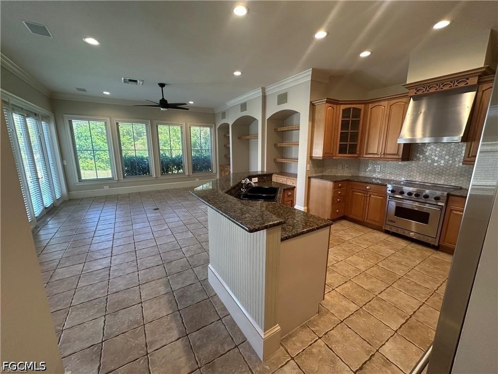 10020 Magnolia Pointe
