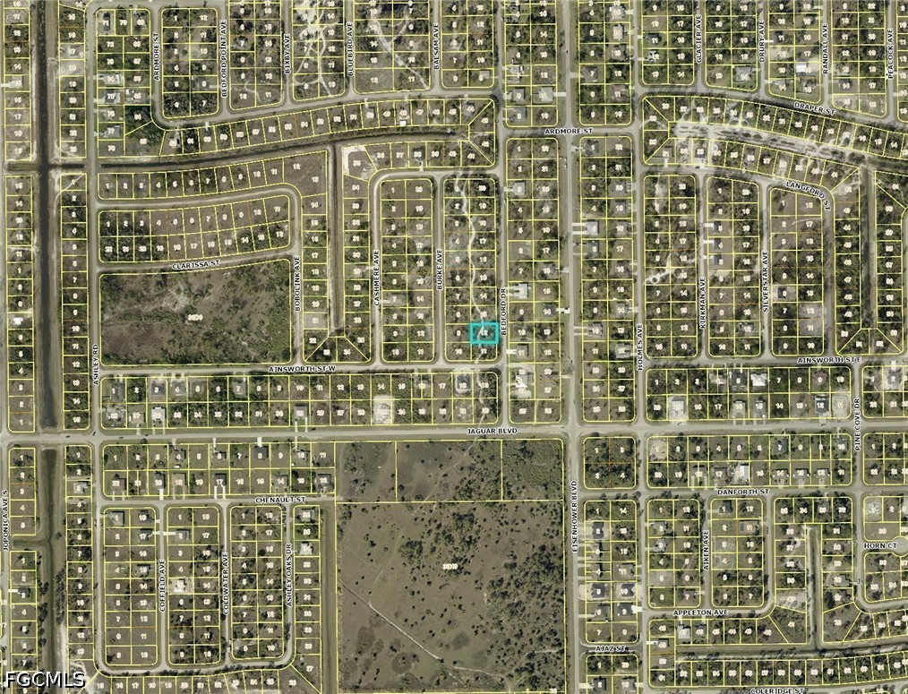 786  Bedford Drive